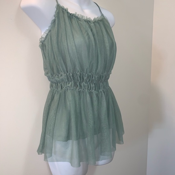 Frilly top - Picture 2 of 2